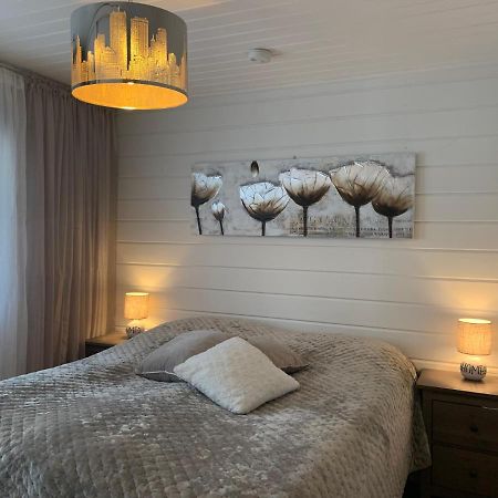 Elegant Villa On The Shore Of Lake Saimaa Lappeenranta Exterior foto