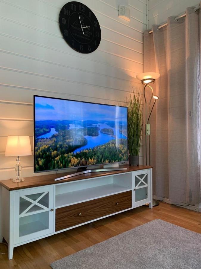Elegant Villa On The Shore Of Lake Saimaa Lappeenranta Exterior foto