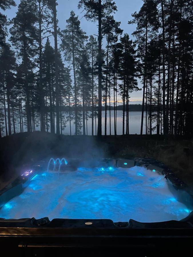 Elegant Villa On The Shore Of Lake Saimaa Lappeenranta Exterior foto